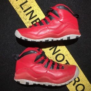 Air Jordan 10 Retro Bulls-Over-Broadway GS